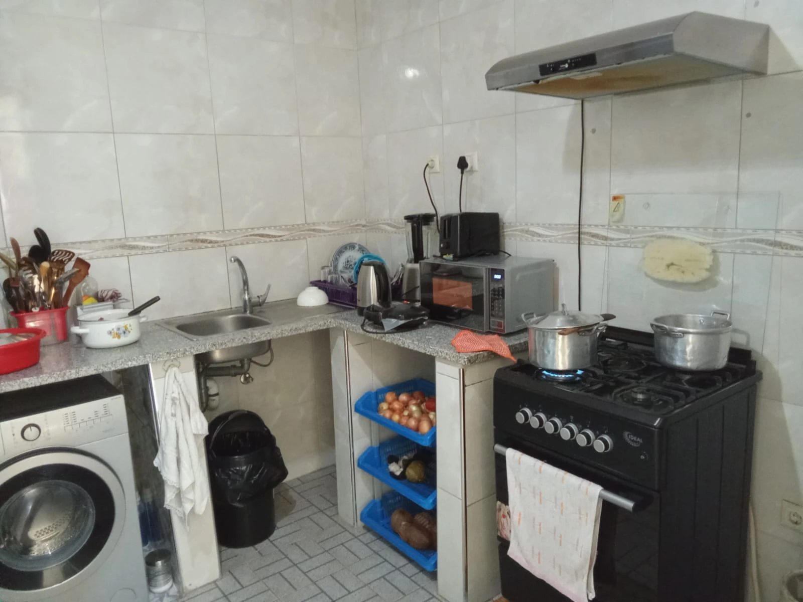 Arrenda-se moradia duplex T4 no Bairro Triunfo 