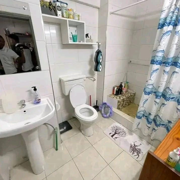 Vende-se Apartamento T2 no bairro central 