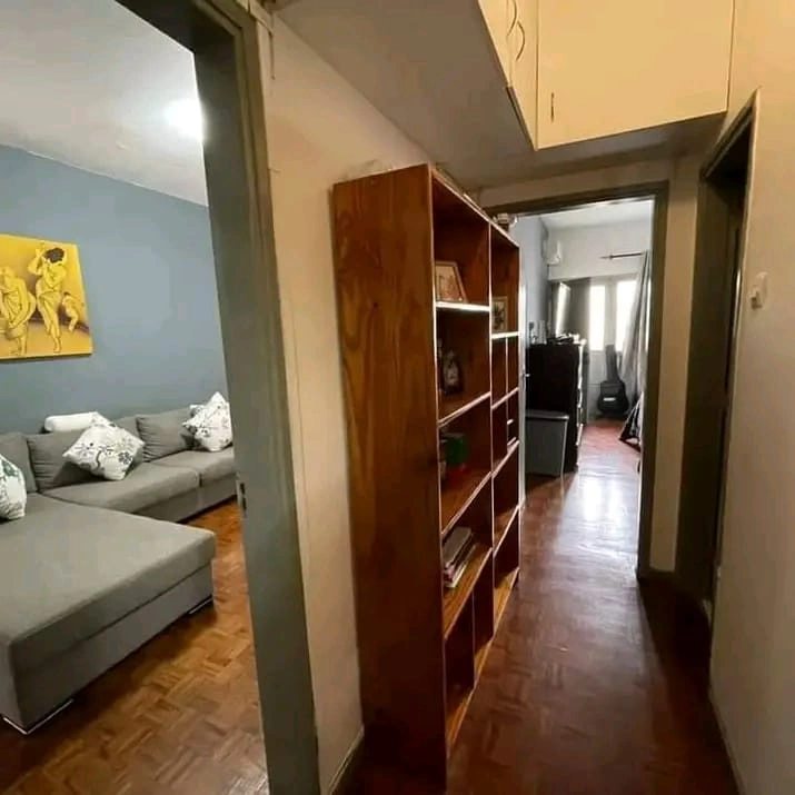 Vende-se Apartamento T2 no bairro central 