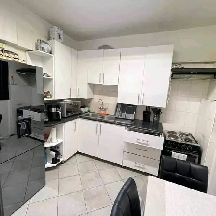 Vende-se Apartamento T2 no bairro central 